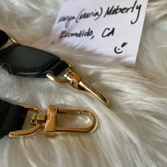 🌺 NWT Michael Kors MMK x 007 Beck XL Metallic Logo Weekender + Free Gifts 🌺 - Picture 8 of 15